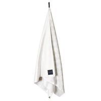 beach towel with hanging hook - beach towels - pool towels - swimming towels - summer beach towels - nice beach towel - plain beach towel - checkerboard beach towel - checkered beach towel - checker beach towel - best quick dry towel - best fast drying towels - highly absorbent towel - eco friendly beach towel